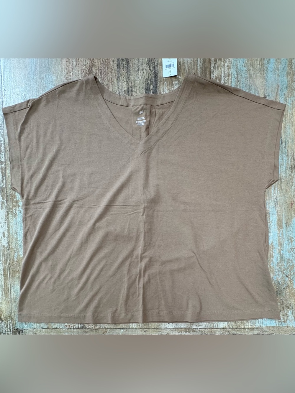 J. Jill Relaxed V-Neck Short Sleeve Top in Brown